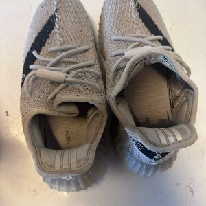Kids Yeezy Boost 350